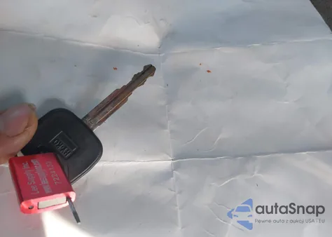 2003 Toyota Corolla Ce/Le/S из США, поврежденный, VIN 2T1BR32E73C023147